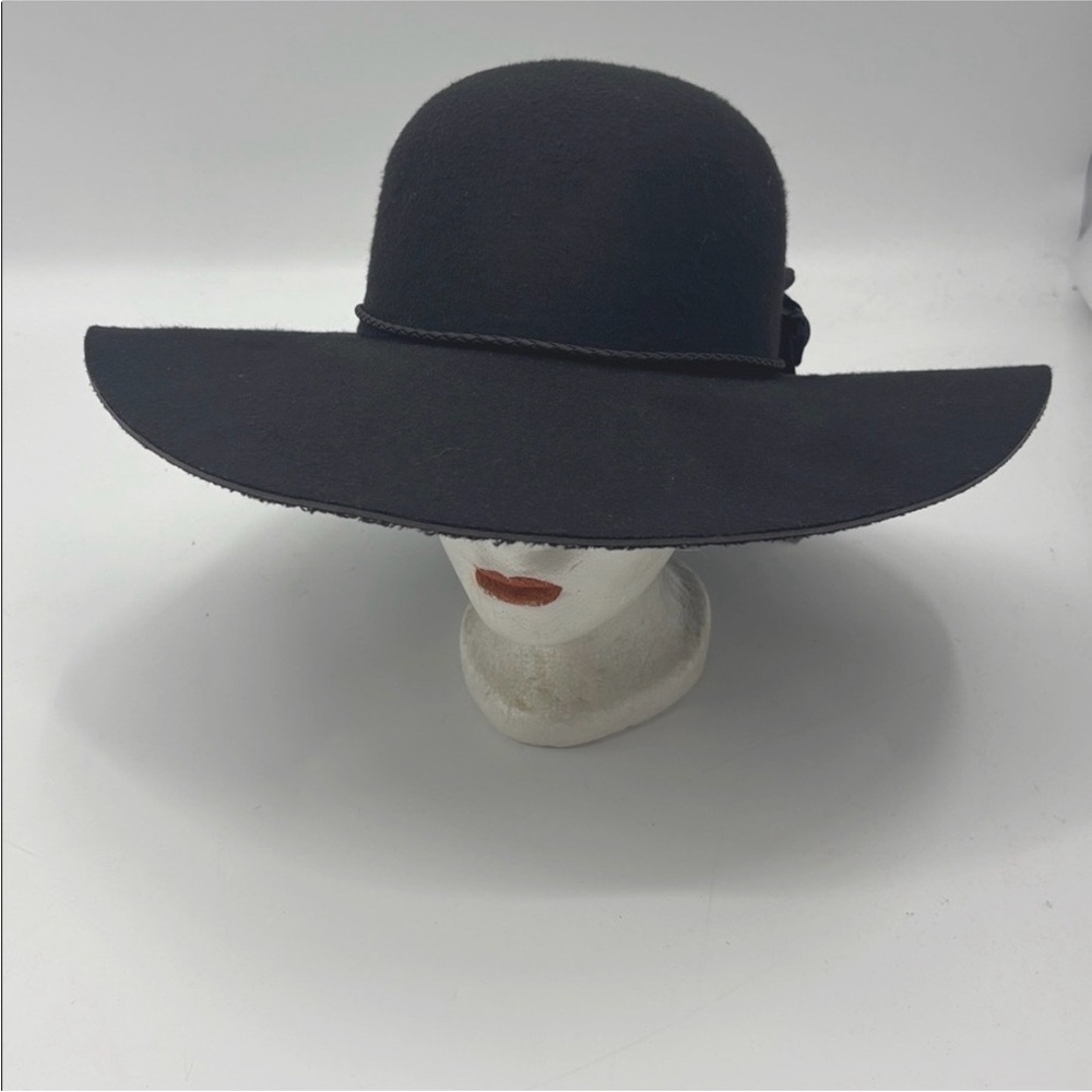 Elegant Marcus Adler Black Women's Hat
